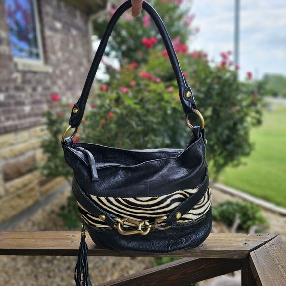 INNUE Italy BLACK LEATHER/ZEBRA PRINT SHOULDER TOTE BAG WITH TASSEL - Picture 1 of 6